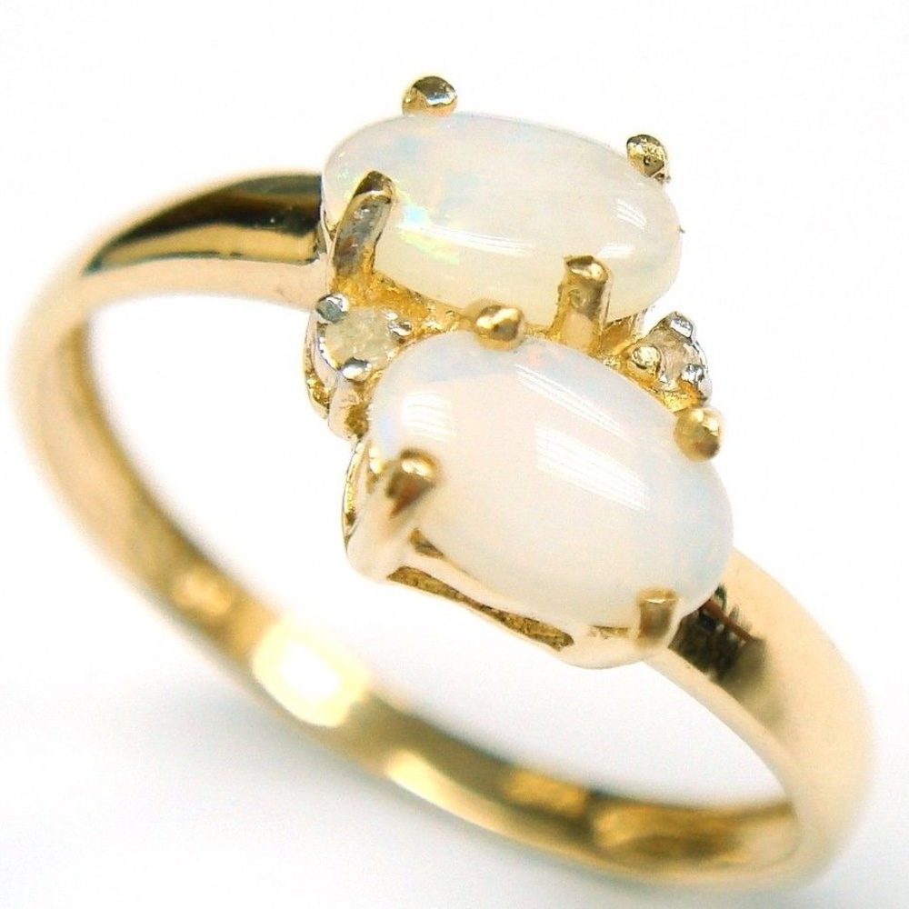 Solid 10kt gold ~ Natural Opal and Diamonds Ring 7
